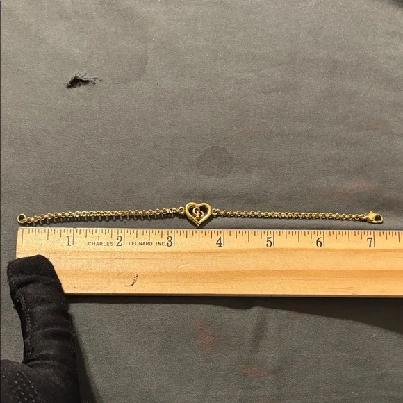 Gold Tone Christian Dior Heart Bracelet - Picture 3 of 6